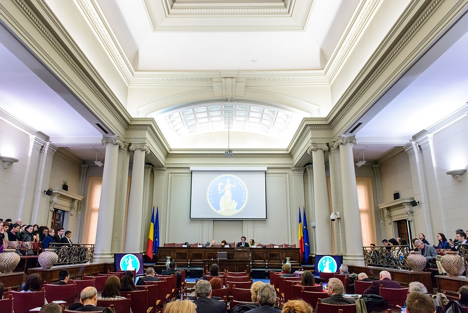 A. Les - Academia Romana 2014, lansare volum „Criminologie si psihologie criminologica” - 21
